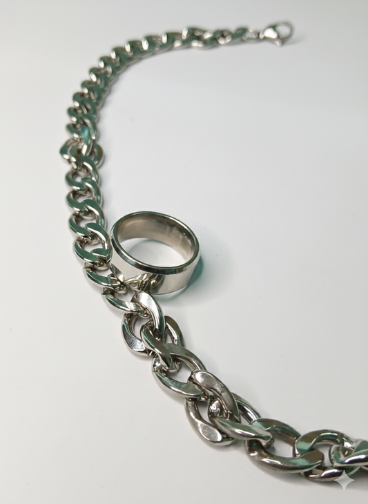 Mens Bold Chain With Ring - Stainless Steel